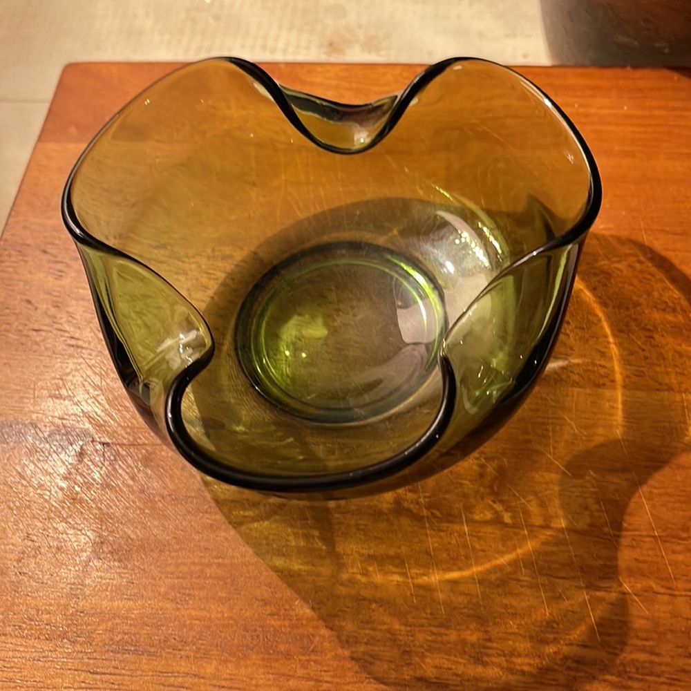 Bowl - Picture 3 of 3